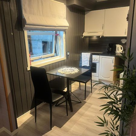 Very Centrally Located Apartment With Free Parking Tromso Exterior photo