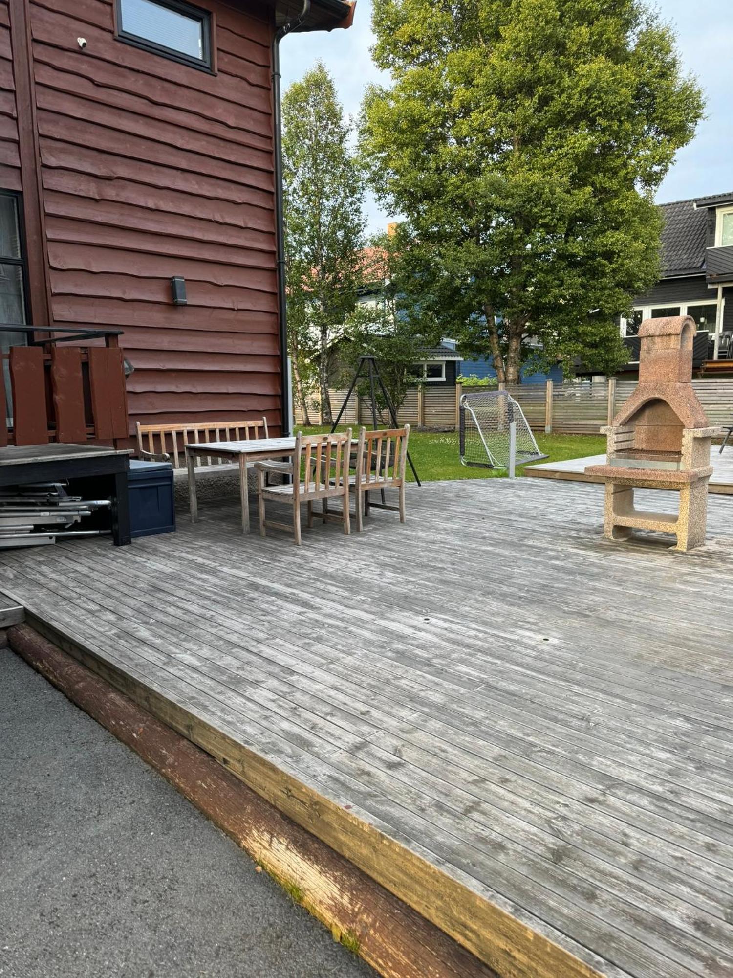 Very Centrally Located Apartment With Free Parking Tromso Exterior photo