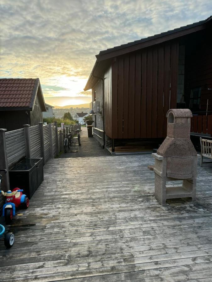 Very Centrally Located Apartment With Free Parking Tromso Exterior photo